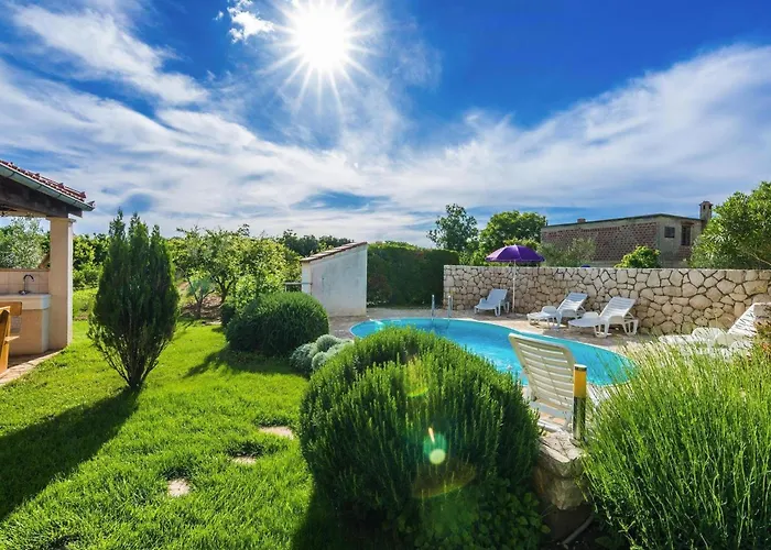 Apartament In Nin Near The & Pool *